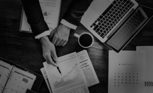 How to Build a Portfolio for Short and Long Horizons