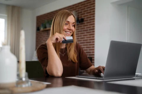 When to Pay Your Credit Card: Statement Date vs. Due Date